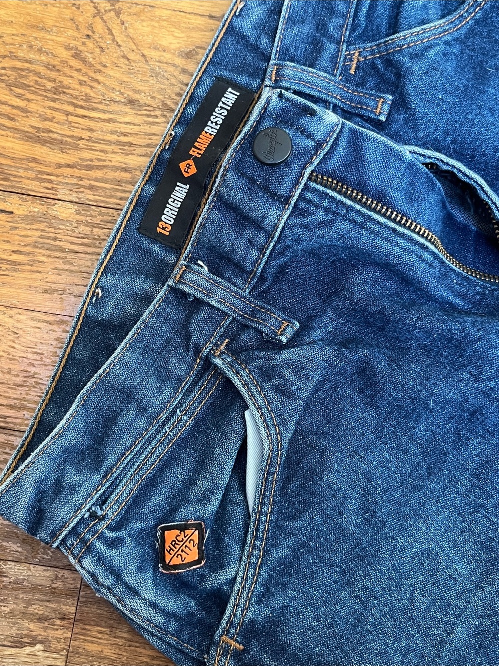 Wrangler Vintage-Inspired Boyfriend Jeans in Dark Blue - Picture 2 of 8
